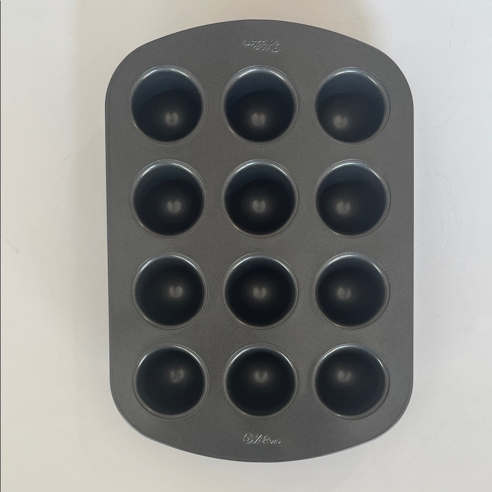 Wilton Cake Pop Pan 12 Mold Dessert